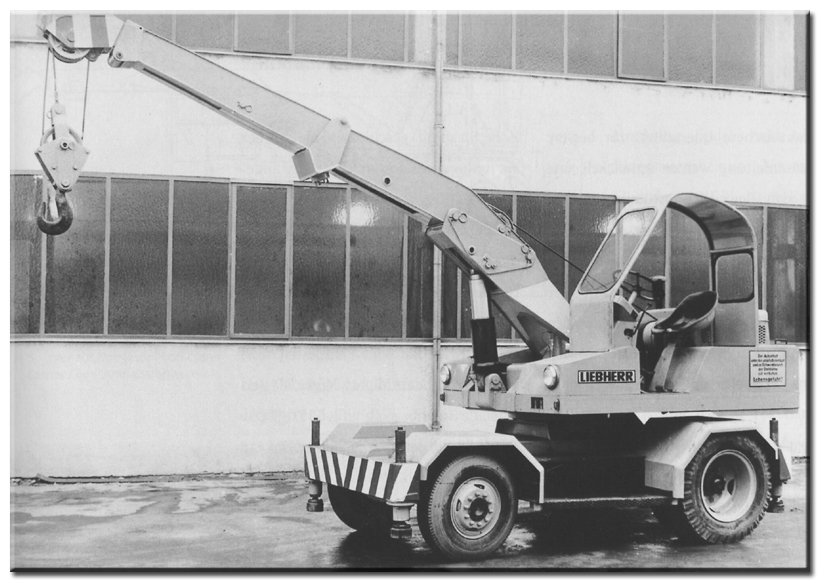 Liebherr AK40V gross